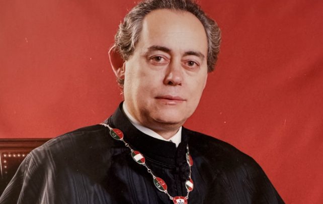 SITE-DHC-José-de-Sousa-e-Brito_moblie